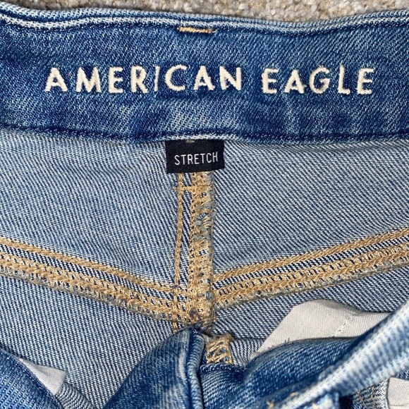 High Waisted Curvy Mom Jeans from American Eagle - Picture 3 of 4